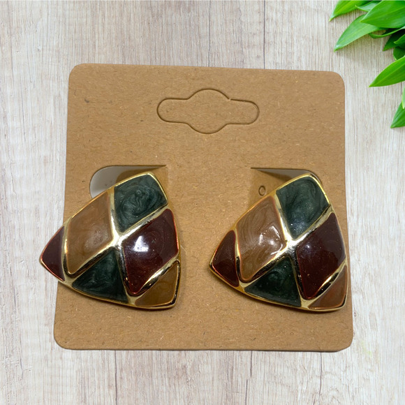 Vintage Harlequin Gold Tone Enamel Triangle Modernist Clip On Earrings Runway - Picture 5 of 5